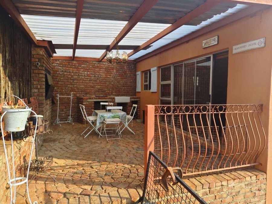 6 Bedroom Property for Sale in Quaggafontein Free State